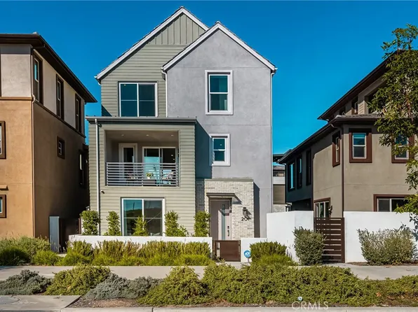 201 Lynx St, Irvine, CA 92618