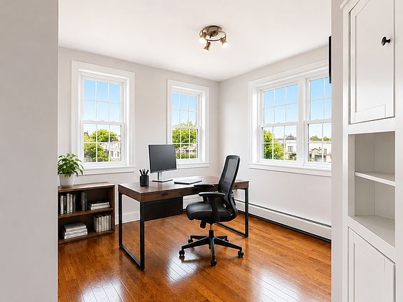 5th image of 2383 33rd St #2