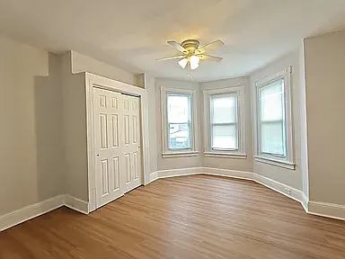4442 N Chadwick St #1 — Photo 3