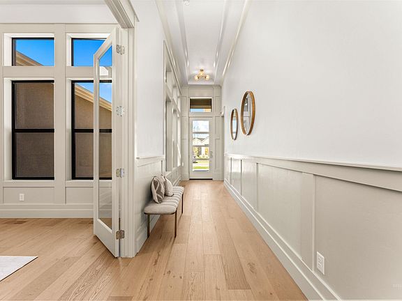 5th image of 2346 N Annadale Pl