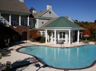 205 Carrington Pl UNIT 8, Fayetteville, NC 28314