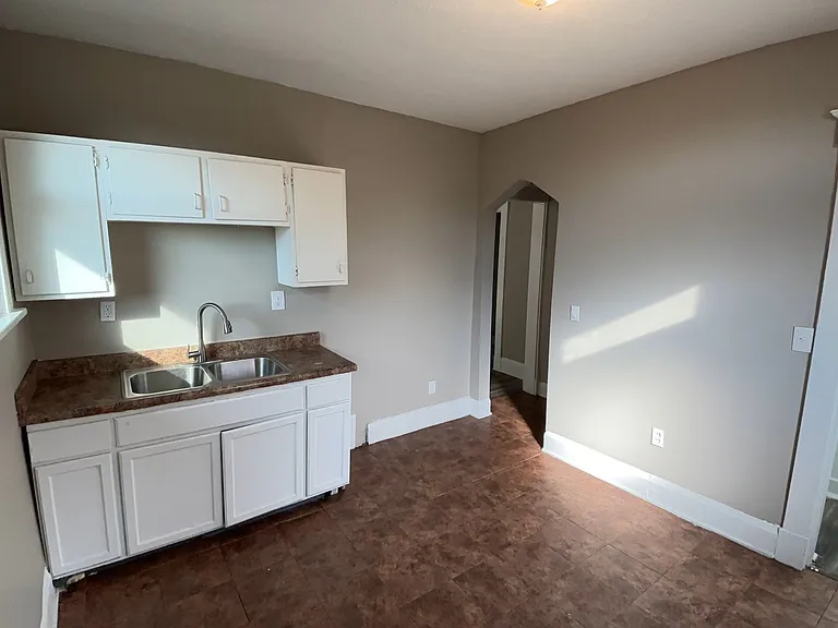 1026 Del Monte Pl — Photo 13