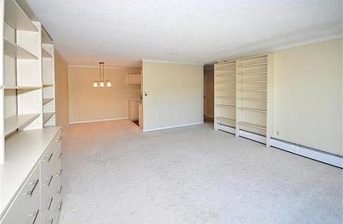 3rd image of 4351 Parklawn Ave APT 203