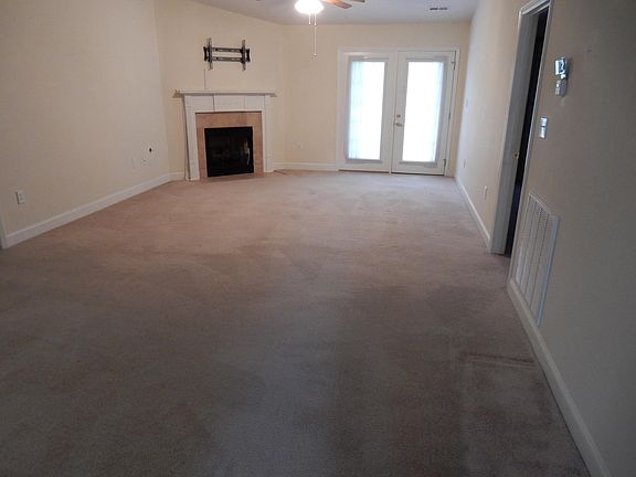 3rd image of 8406 Stoney Corner Ln