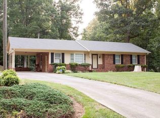 6800 Middleburg Rd, Greensboro, NC 27406