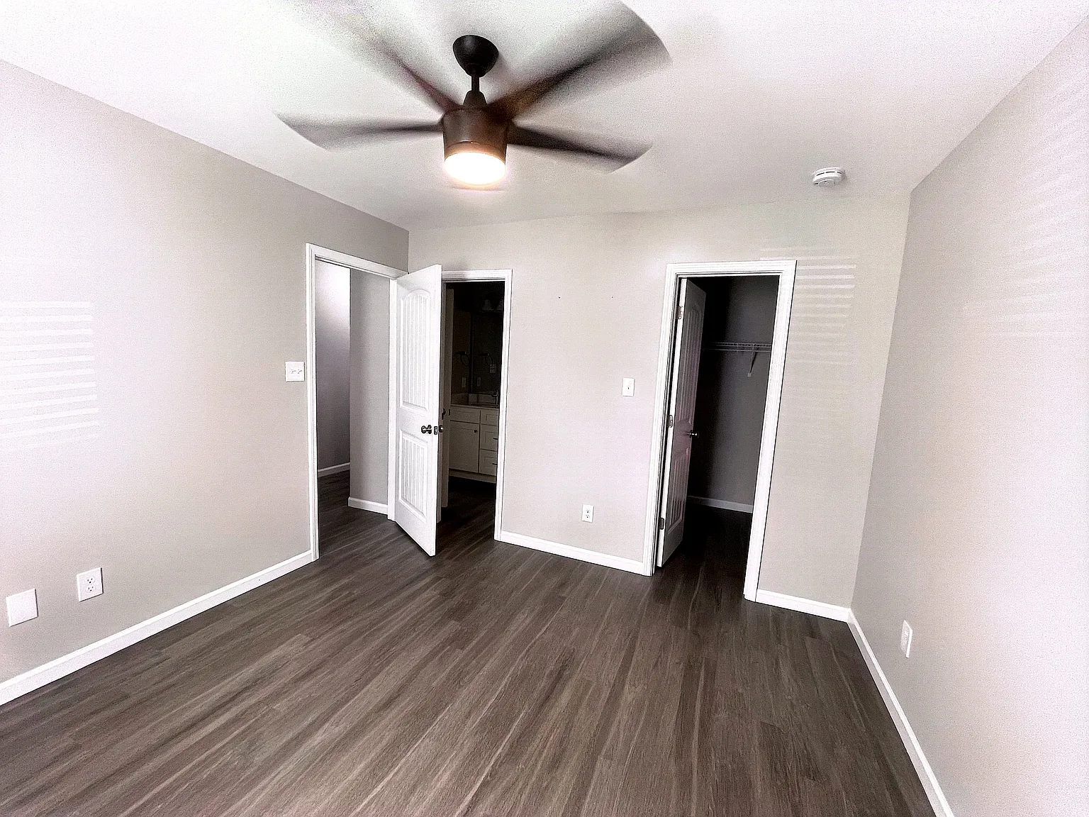 5918 Knox Hill Way — Photo 4