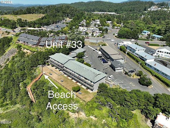 2nd image of 4229 SW Beach Ave #33