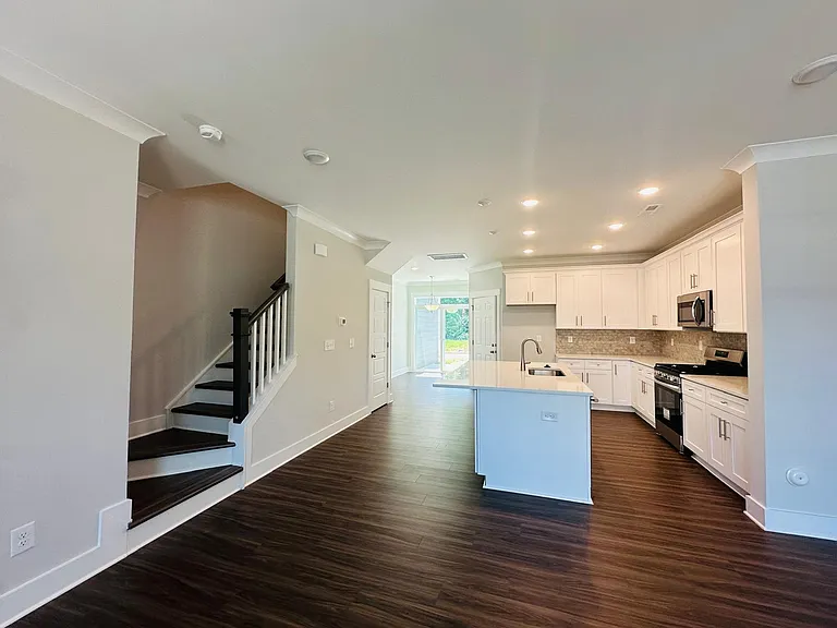 5633 Stafford Rd — Photo 6