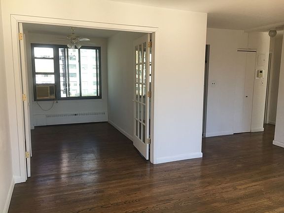 4th image of 359 E 68th St APT 10A