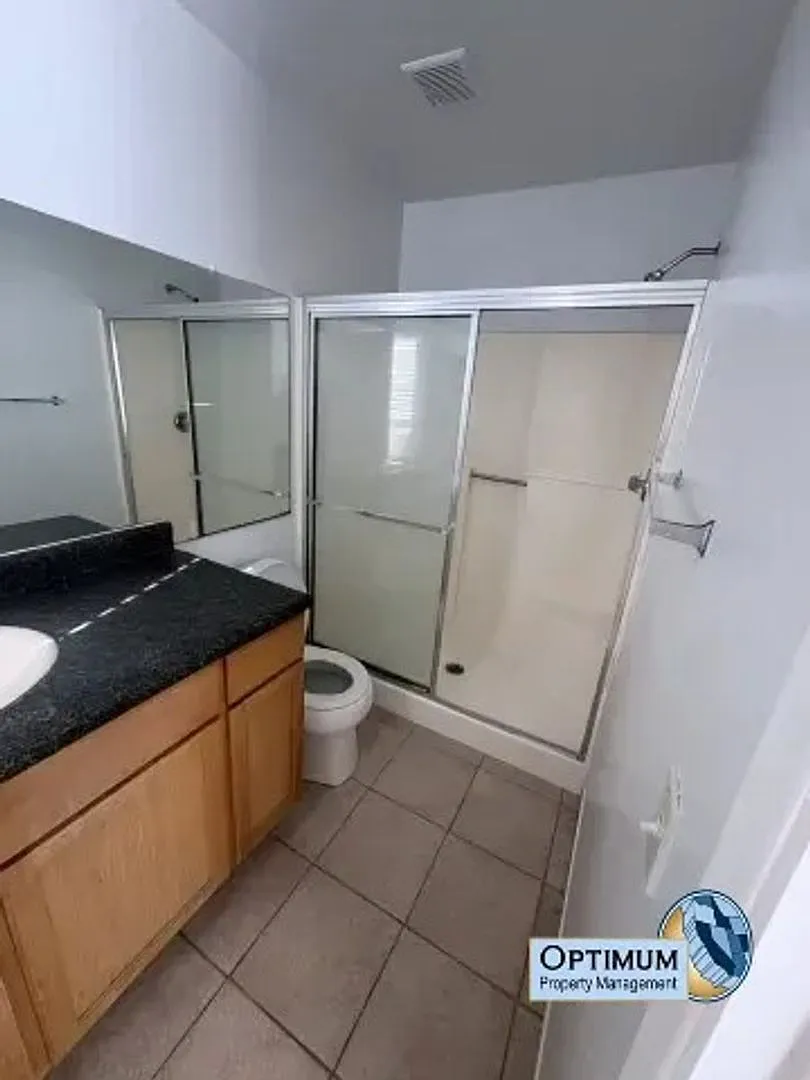 Beautifully Updated 3-Bedroom Home in Adelanto — Photo 3