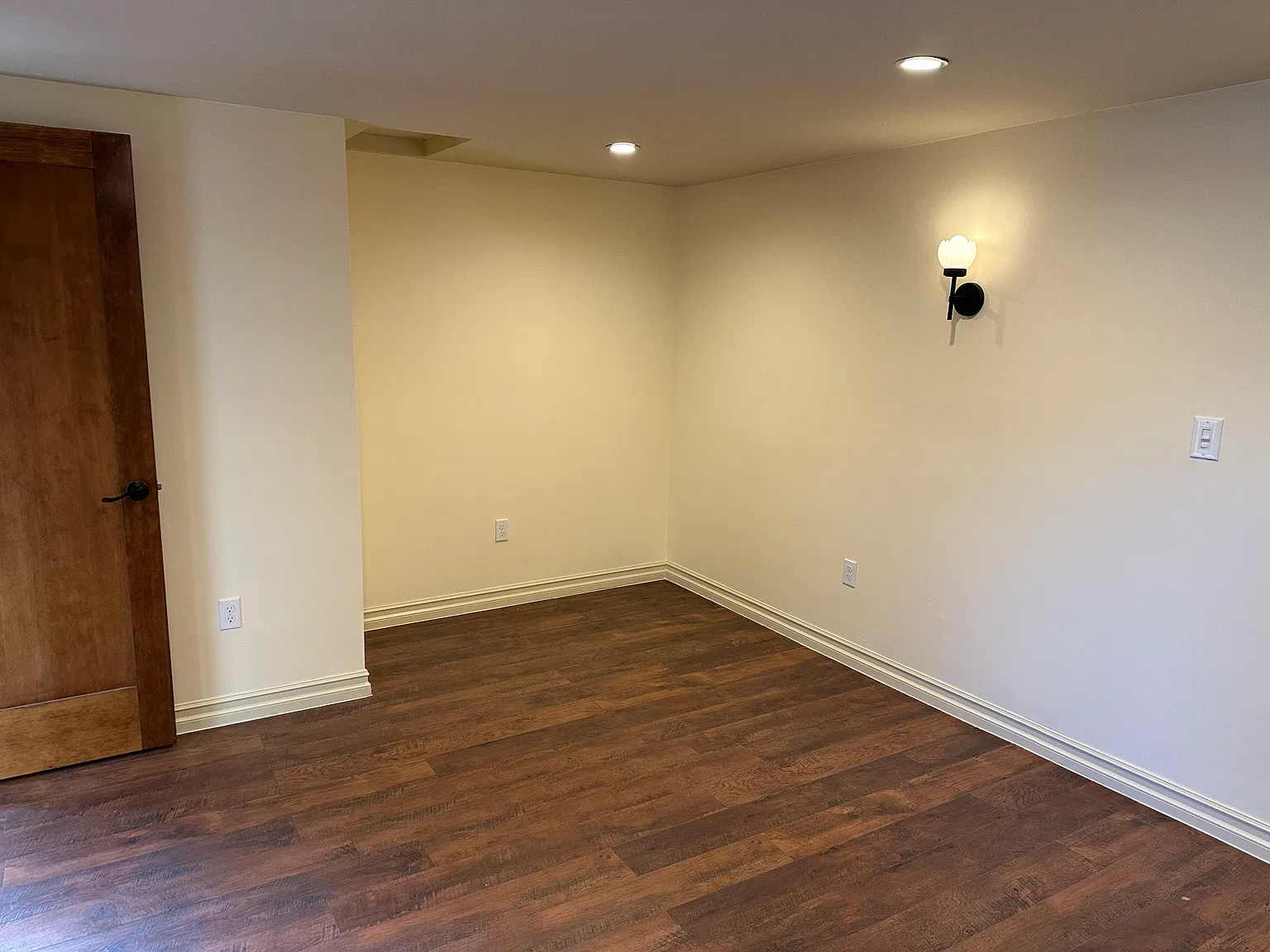 2 bed, 720 sqft, $2,375 — Photo 4