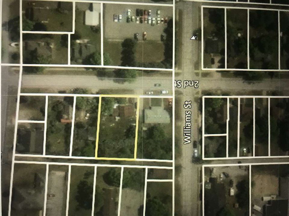 1st image of 303 2nd St
