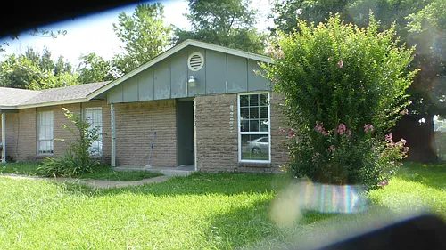 1302 Yukon Dr Photo 1