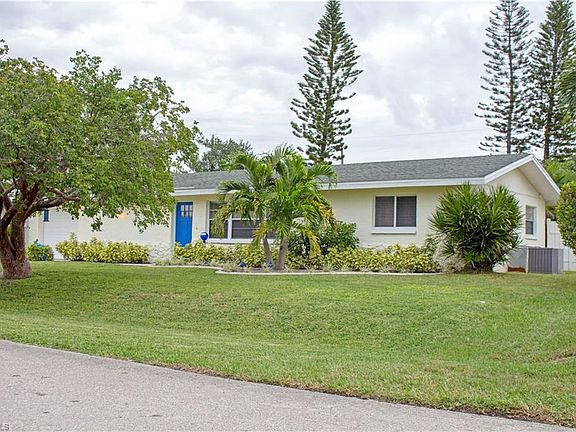 2nd image of 4521 SW 1st Pl