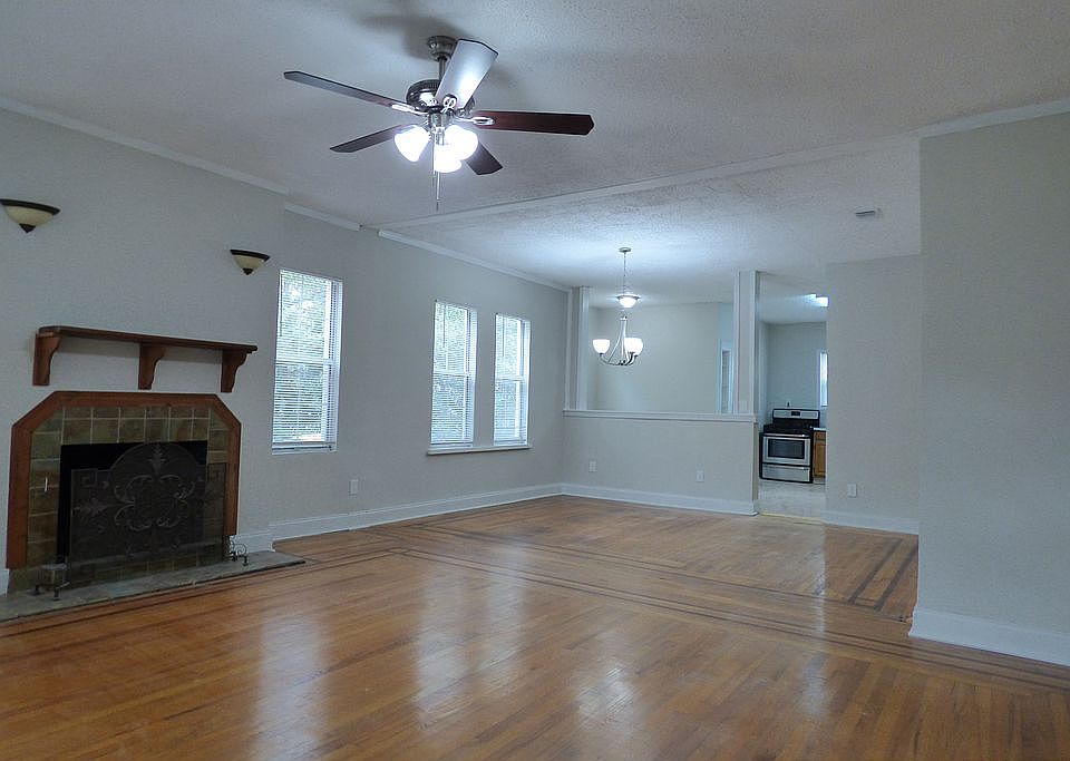 1st image of 4813 Colonial Ave