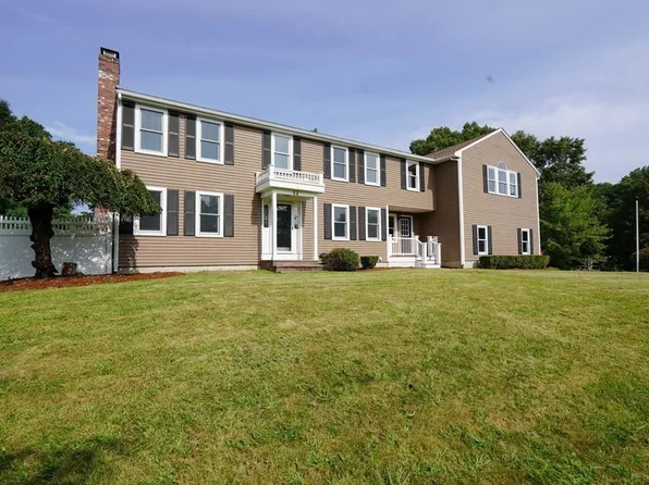 52 Wexford Dr, Mansfield, MA 02048