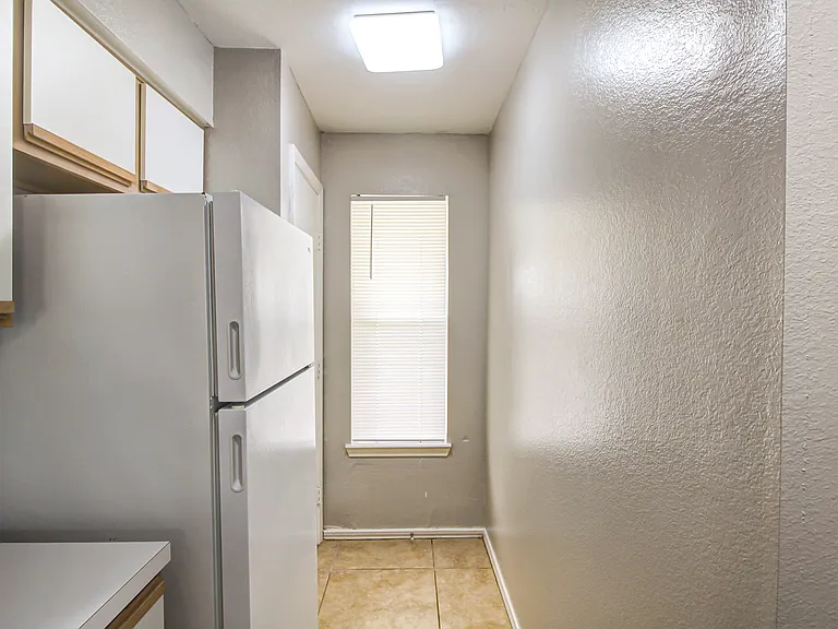 Oak Terrace Apartments — Photo 26