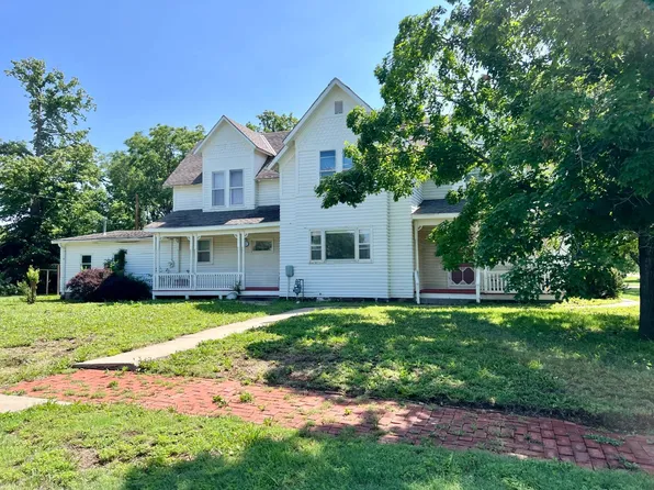 504 N Custer St, Delphos, KS 67436