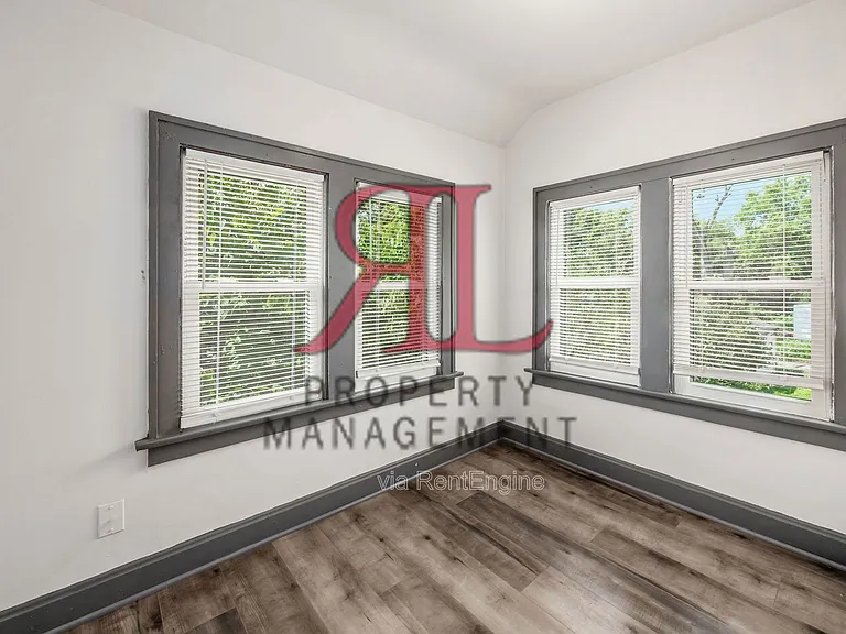 439 Eldridge Ave #439 — Photo 14