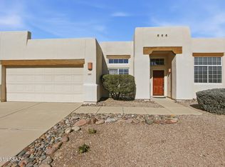 10627 E Northern Crest Dr, Tucson, AZ 85748