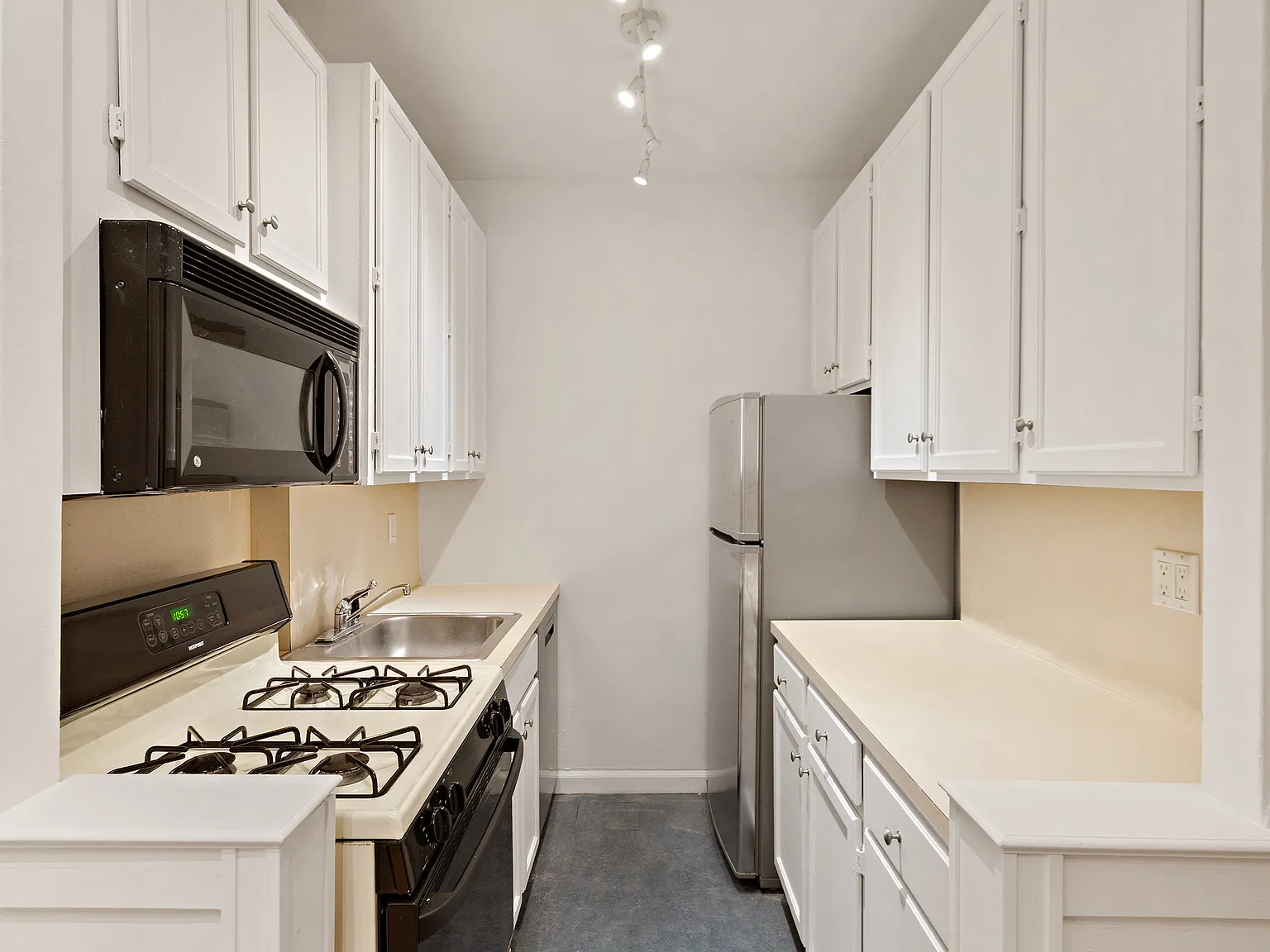 161 East 88th Street — Photo 3