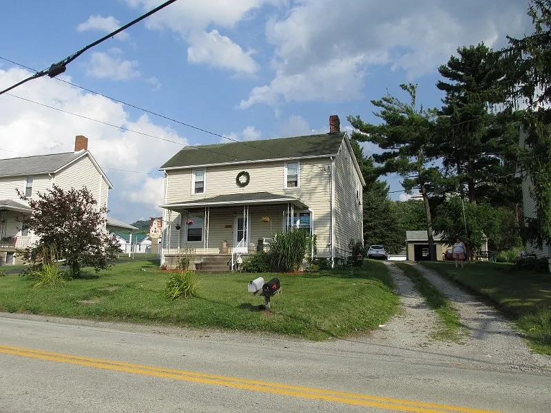 288 Hopwood Fairchance Rd photo 1