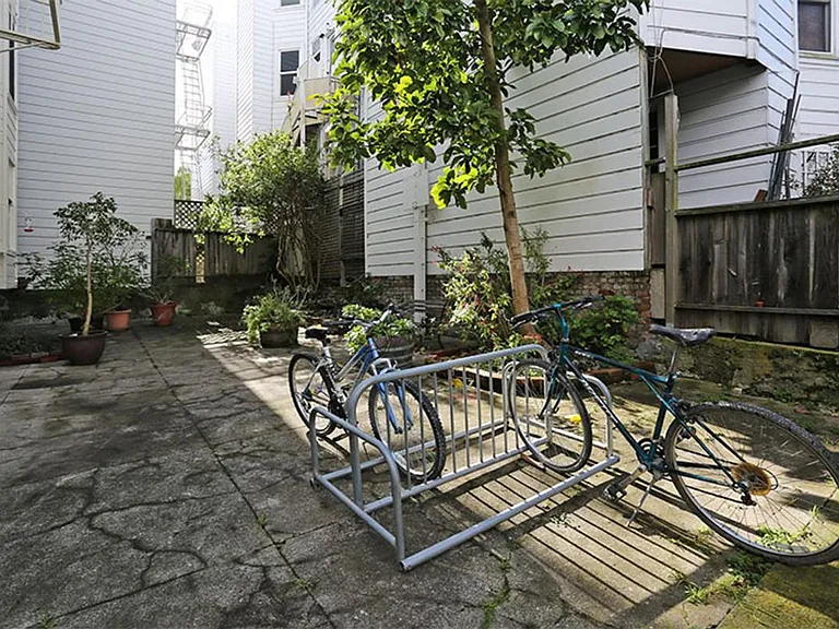 780 Guerrero St #10 — Photo 8