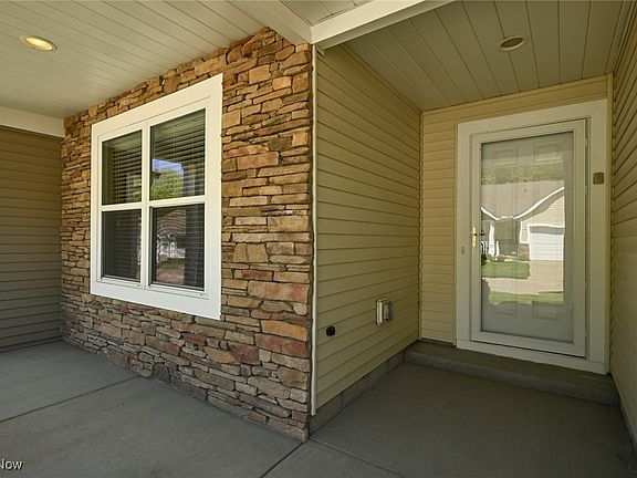 4th image of 854 Bristol Dr