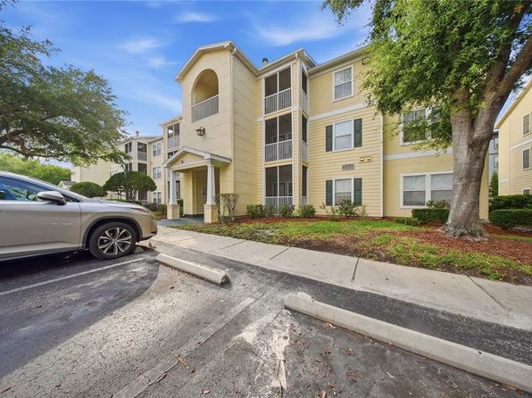 18477 Bridle Club Dr, Tampa, FL 33647
