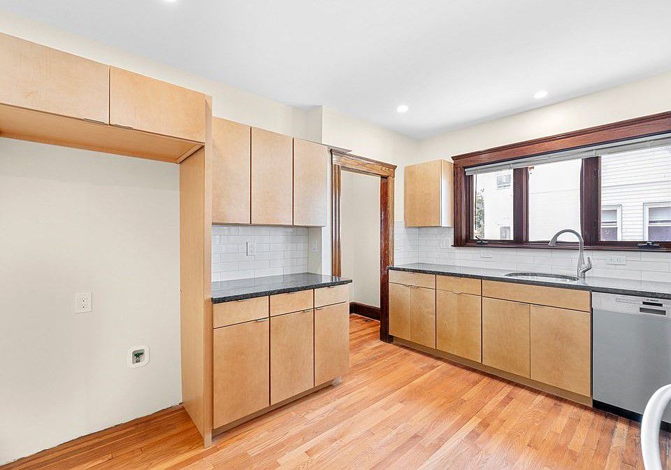 159 Palmer St Arlington MA Zillow