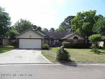 1st image of 8595 Wyndhurst Dr