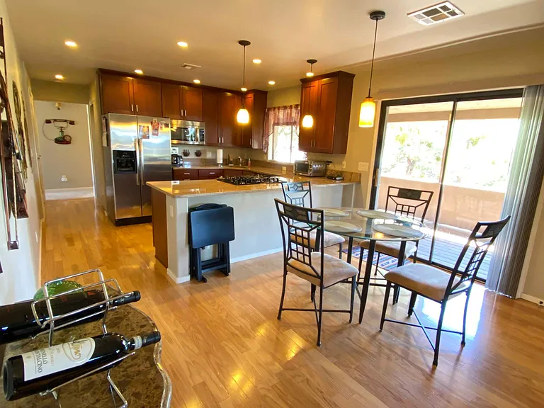 385 Coffee Pot Dr — Photo 39