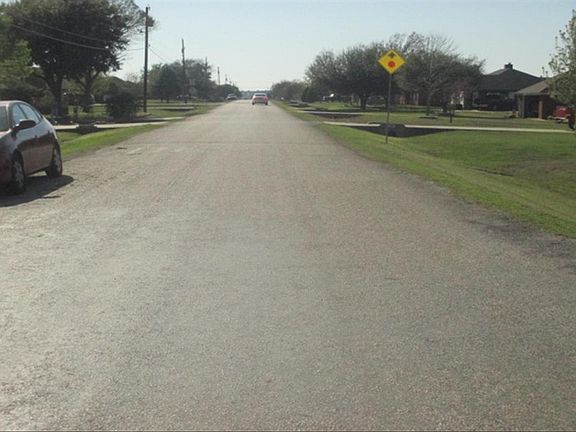 5th image of 306 Janis Ln