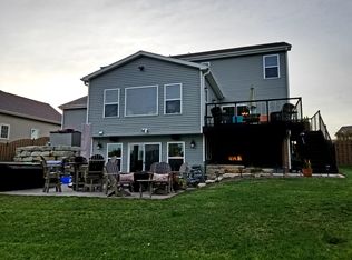 1665 Percheron Trl, Sun Prairie, WI 53590