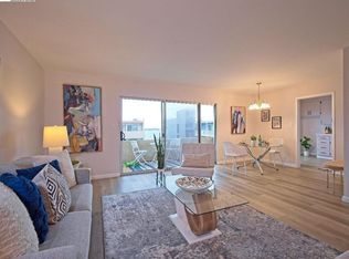 301 Broadway APT 312, Alameda, CA 94501