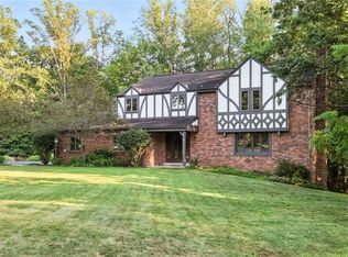 4219 Wembleton Dr, Allison Park, PA 15101