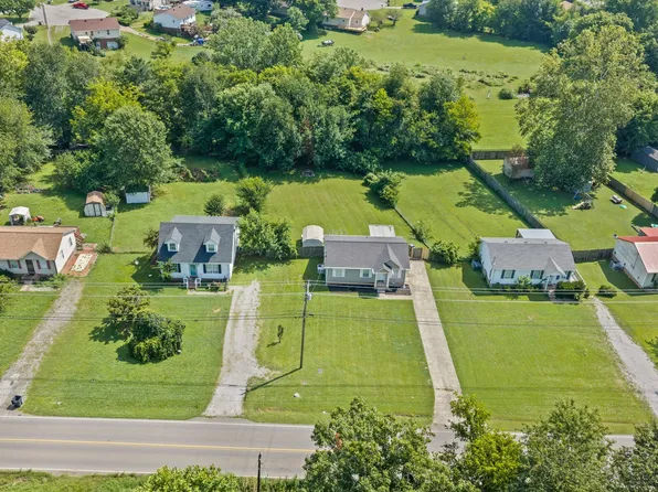 250 Hugh Hunter Rd, Oak Grove, KY 42262