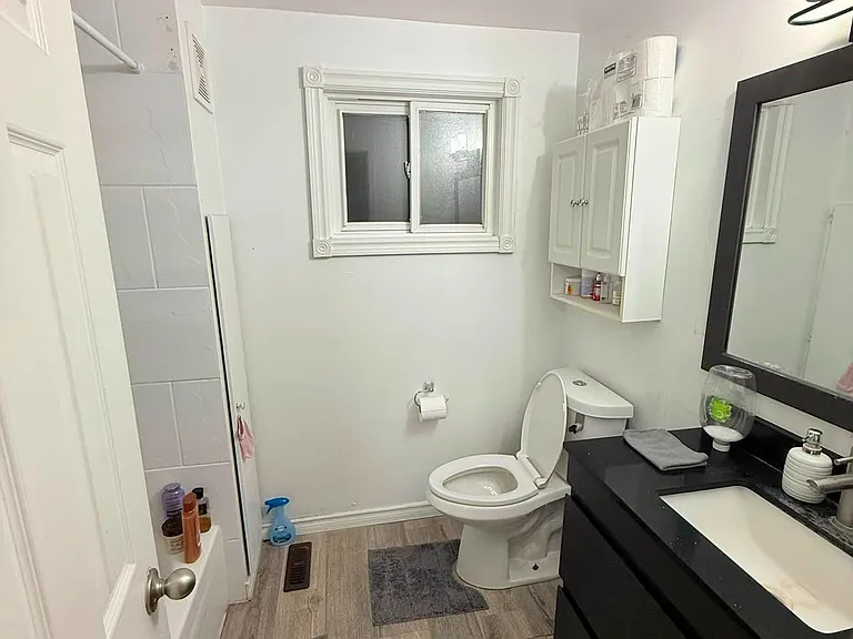 152 Woodside Ave #MAIN — Photo 11