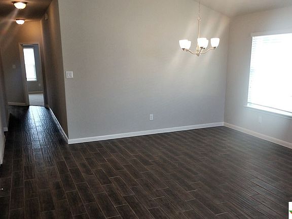 4th image of 925 Cypress Mill Dr