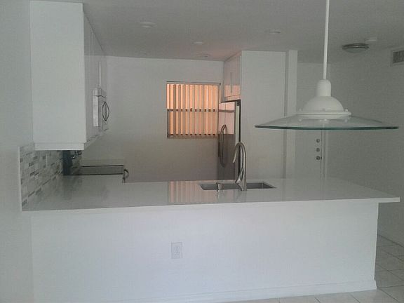 3rd image of 7730 Camino Real Fl 2nd