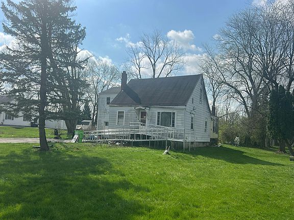 3rd image of 1633 Reed Rd