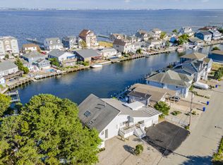 79 Woodhaven Rd, Toms River, NJ 08753