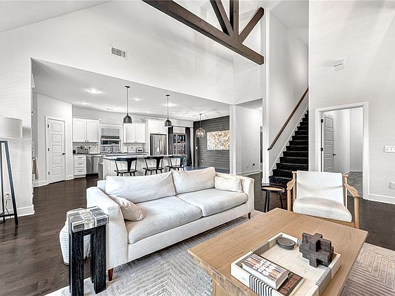 4th image of 4102 SW Wheatgrass Blvd