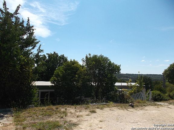 3rd image of 107 Link Ln S
