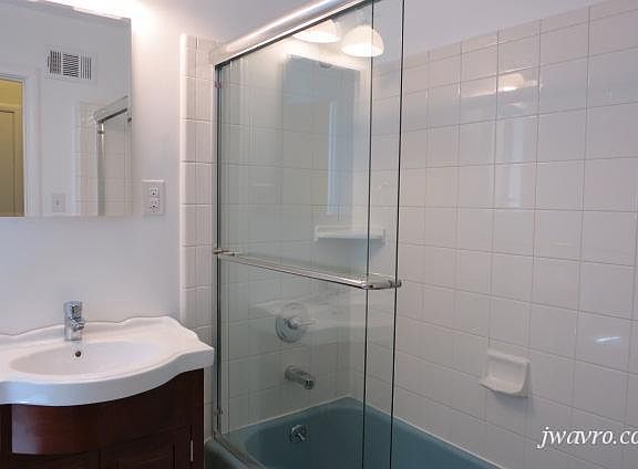 5th image of 1401 20th Ave APT 6