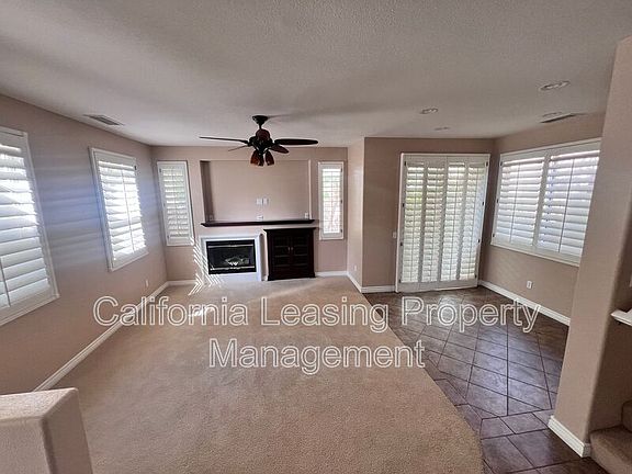 3rd image of 28507 Lobelia Ln