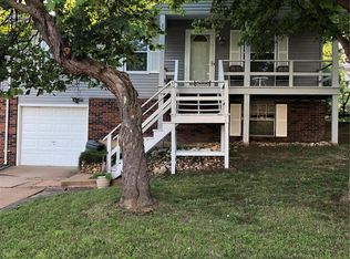 2309 Gloucester Rd, High Ridge, MO 63049