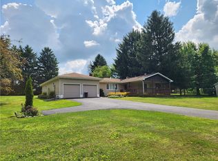 121 Latonka Dr, Mercer, PA 16137