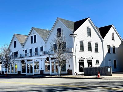 1110 Great Plain Ave SUITE 2, Needham, MA, 02492
