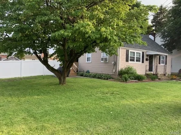 220 Union St, Whitehall, PA 18052